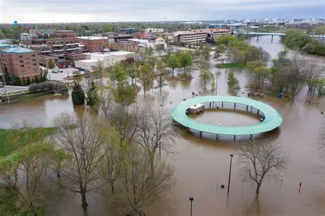 Banjir Bandang dan Badai Petir Diperkirakan Terjadi di Michigan Tenggara: Tetap Waspada